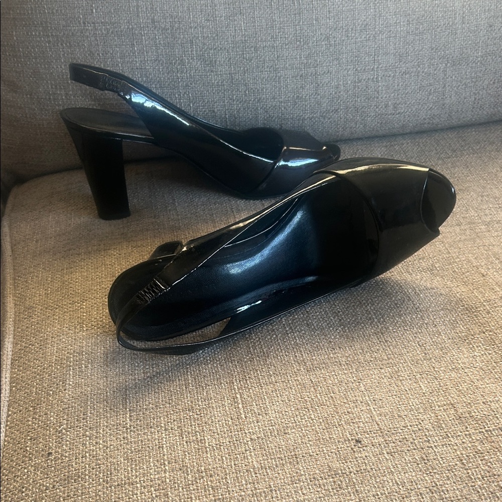 Ann Taylor Glossy Black Slingback Heels
